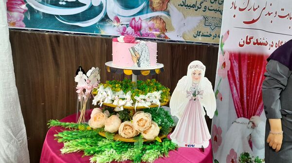 جشن تکلیف، جشن عاشقی در آموزشگاه دخترانه درخشندگان ملارد