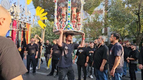 نخستین گردهمایی بزرگ «امام‌حسنی‌ها»