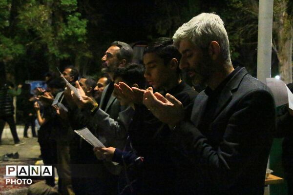 نماز استغاثه امام زمان(عج) برای پیروزی جنگ حق علیه باطل
