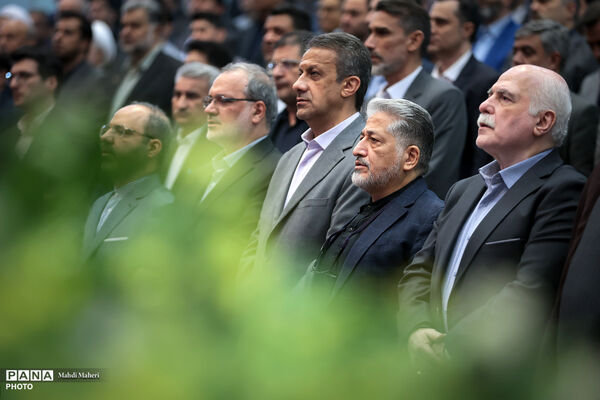آیین بزرگداشت مقام استاد و سرآمدان آموزشی