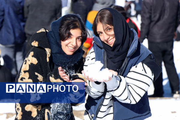 نشاط زمستانی در پیست «سخوید» یزد