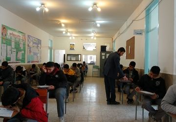 دانش‌آموزان دبیرستان شهید سلیمانی وارد مرحله نخست آزمون‌های نوبت اول شدند