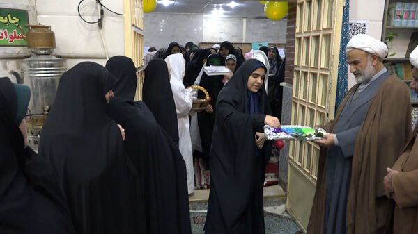  اعتکاف دانش آموزی در مدارس دشتستان 