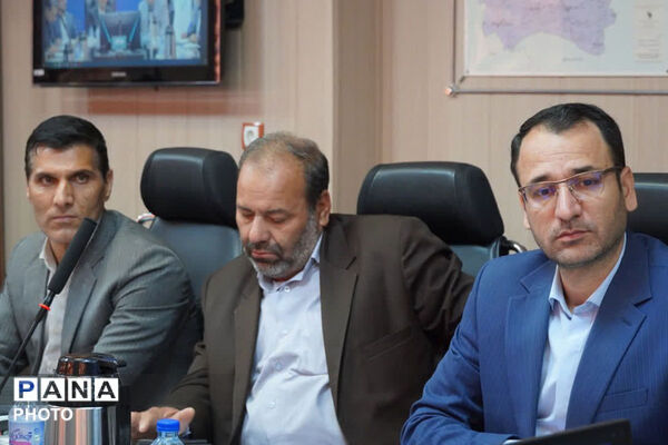 بررسی مسائل آموزش و پرورش خراسان شمالی با حضور مشاور وزیر