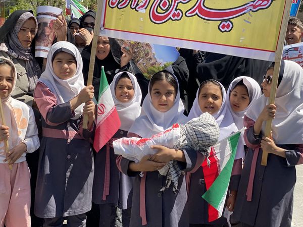 حضور دانش‌آموزان مه‌ولات در راهپیمایی روز قدس به یاد کودکان غزه