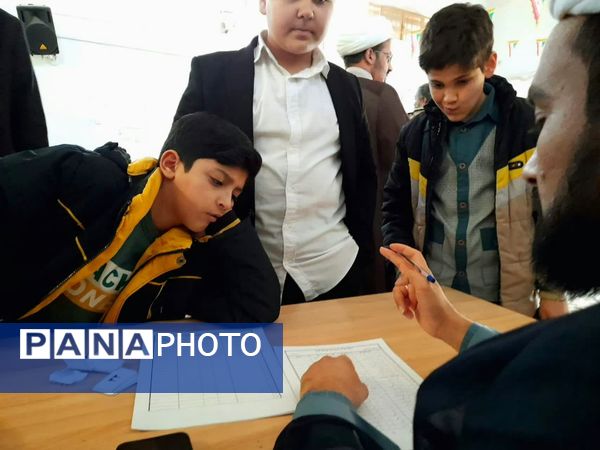 چهل و سومین دوره مسابقات قرآن عترت و نماز در شهرستان کاشمر