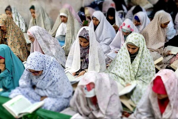مراسم اختتامیه اعتکاف دانش آموزی در ناحیه دو شهرری 