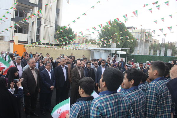 افتتاح مدرسه  ۱۲ کلاسه فروغی بسطامی در بوشهر