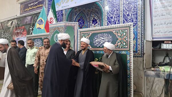 گرامیداشت سالروز اقامه اولین نمازجمعه کشور در آشخانه 