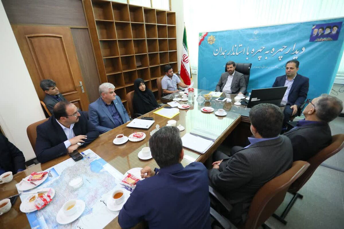مدیران باید پاسخگوی مستقیم مطالبات مردم باشند