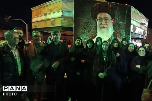 مراسم چهلمین روز شهادت دانش آموزان مدرسه شجره طیبه میناب در پردیس