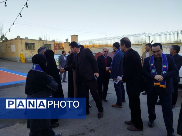 افتتاحیه اردوی تمشک در شهرستان راز و جرگلان