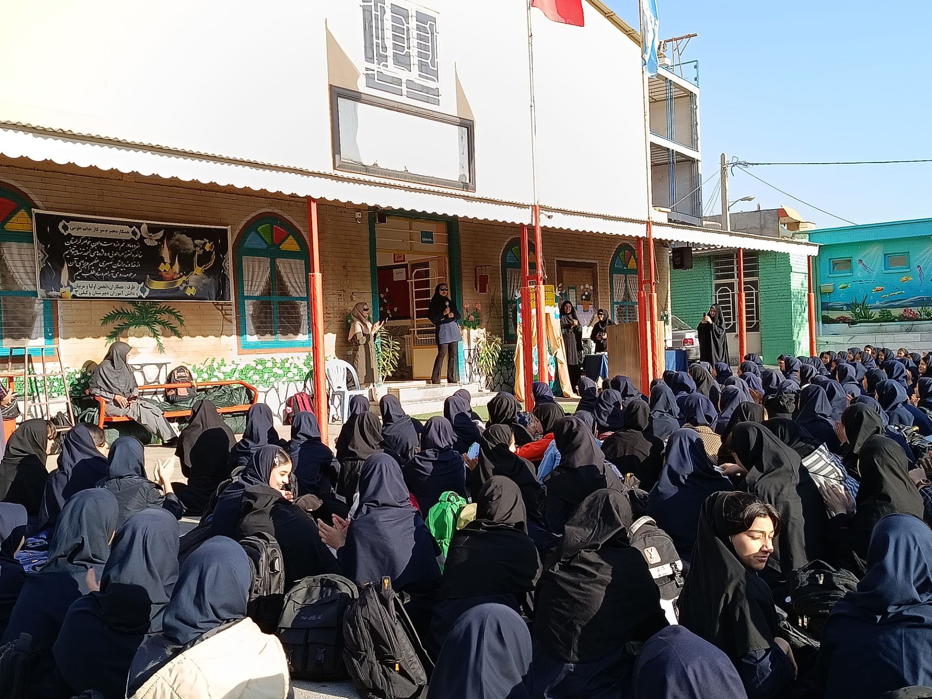 مراسم ولادت حضرت زینب (س) در مدرسه وکیلی ۳