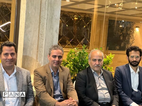 تجلیل از فرهنگیان بازنشسته ناحیه شش مشهد