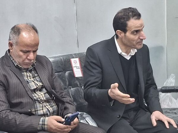 بازدید رئیس آموزش‌ و پرورش ناحیه ۲ از دبیرستان رحمت آیین یک