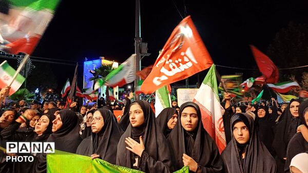 خروش حسینیان در کوهدشت؛ طنین سوگ در میدان امام خمینی(ره)
