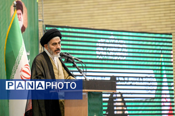 همایش فرهیختگانی عالم تمدن ساز در ارومیه