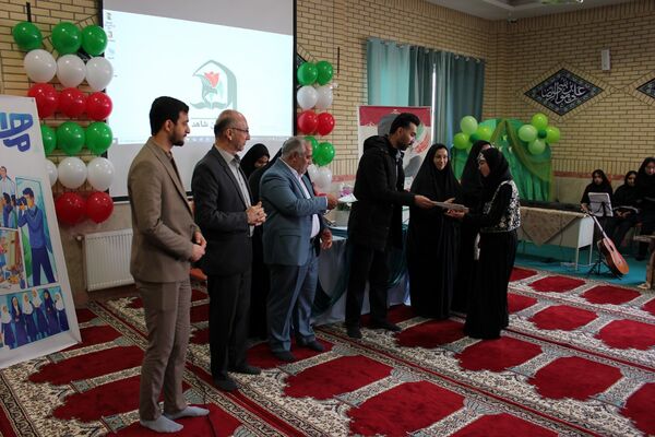 افتتاحیه مسابقات فرهنگی‌هنری «امید فردا» در مدرسه شاهد منتصرین ورامین