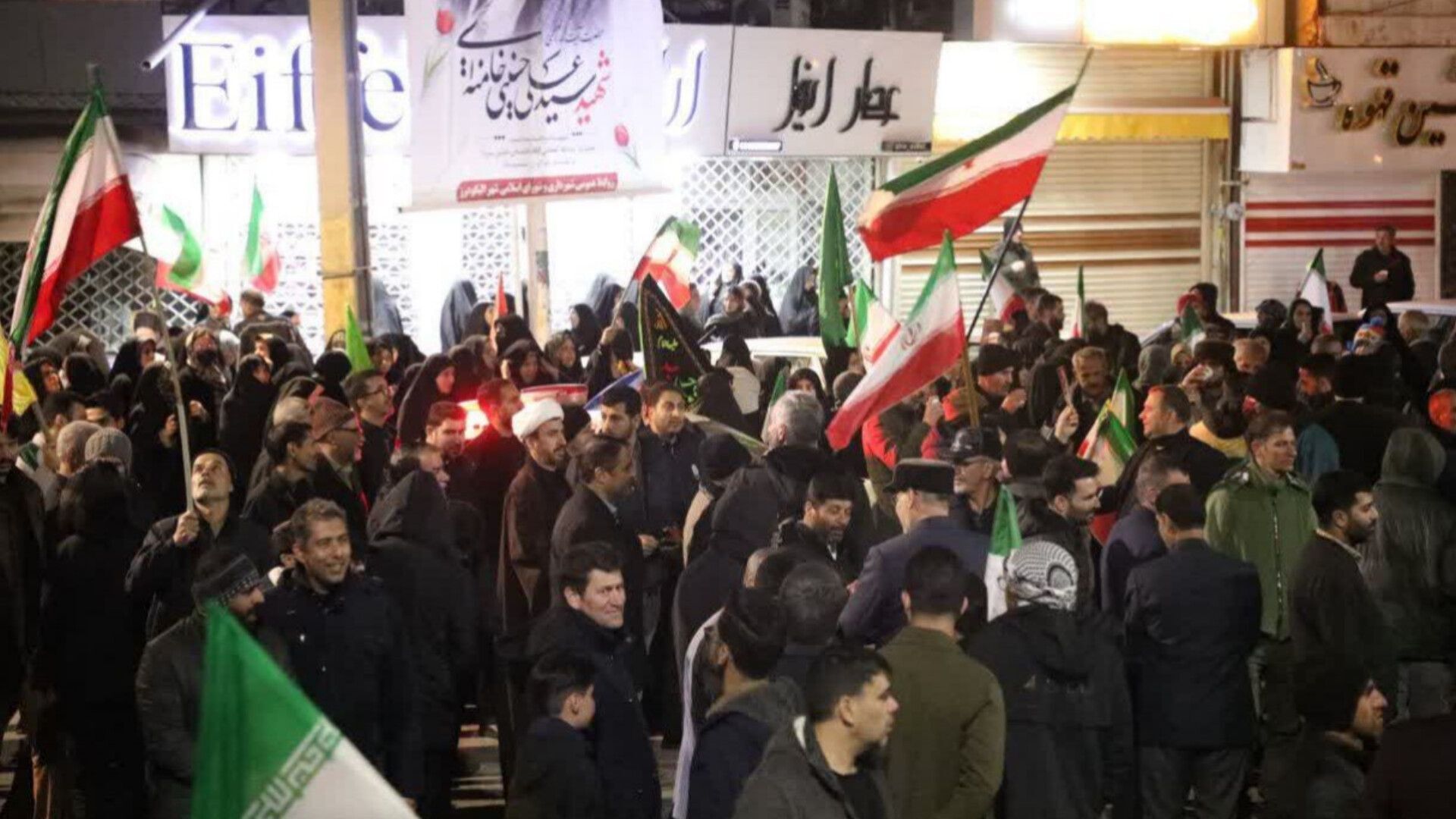 طنینِ فریادِ خونخواهی در کوچه پس کوچه‌هایِ الیگودرز