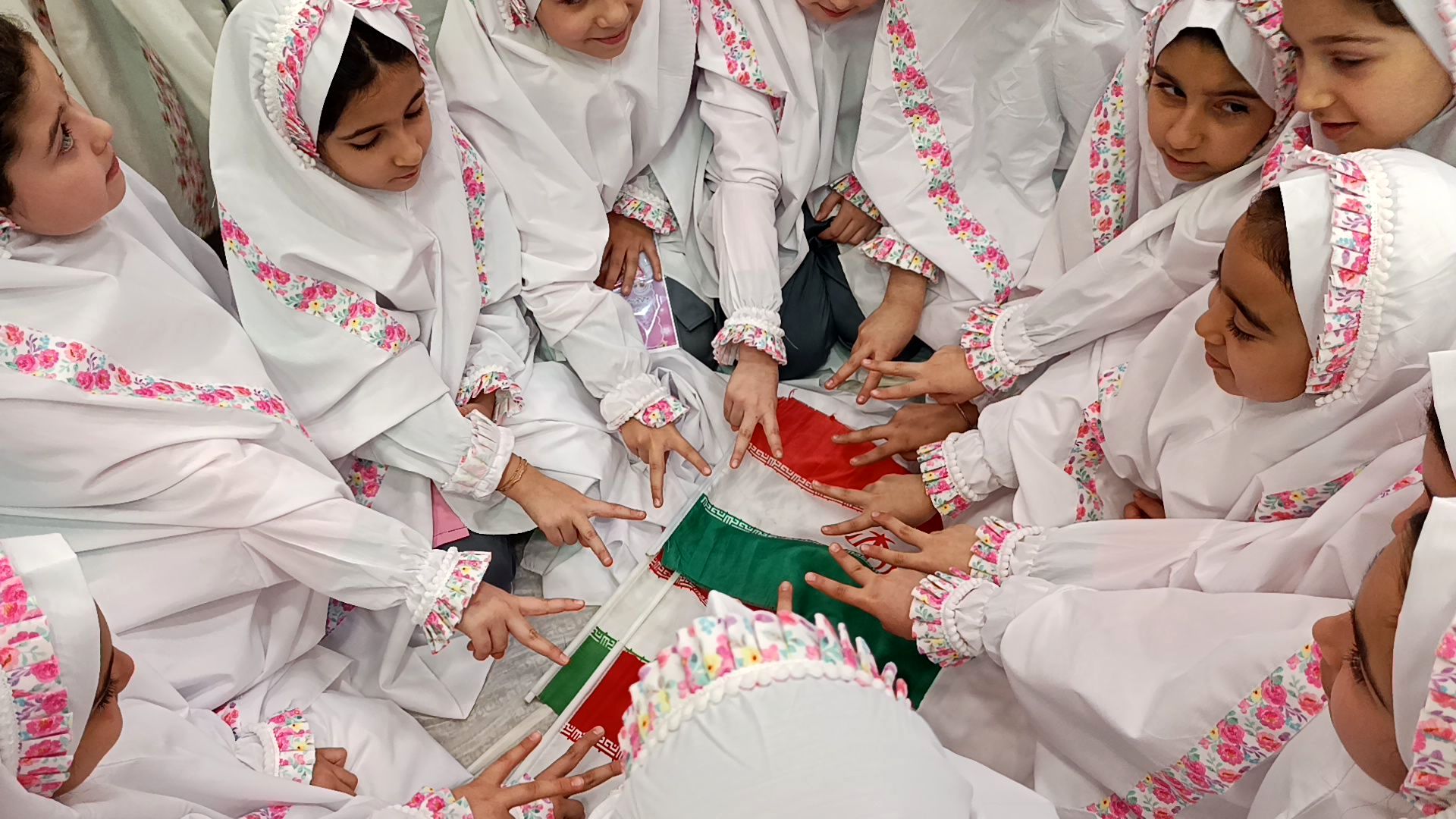 شکوفه‌های بندگی در ملکان به استقبال عبادت رفتند