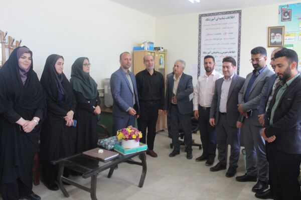 بانگ سپاس معلم در مدارس گلوگاه 