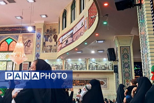 همایش عظیم شیرخوارگان حسینی  در حسینیه اعظم محله جیلارد شهرستان  دماوند 