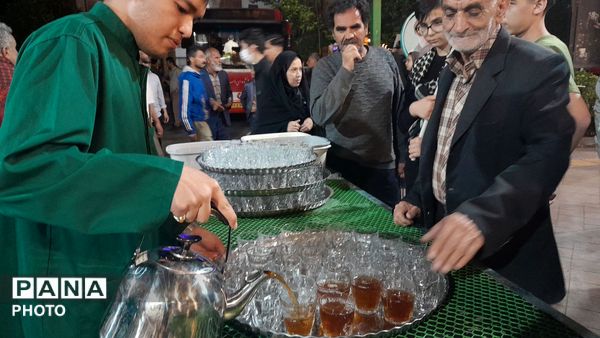  قاب پانا میزبان چایخانه های حسینه امام خمینی (ره)