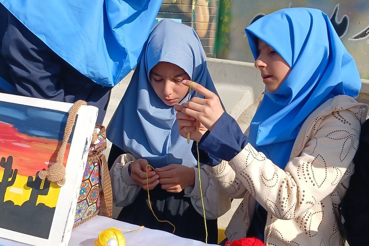  جشنواره »هر دانش آموز یک مهارت» در آموزشگاه شهید بهزاد کاشفی ملارد 