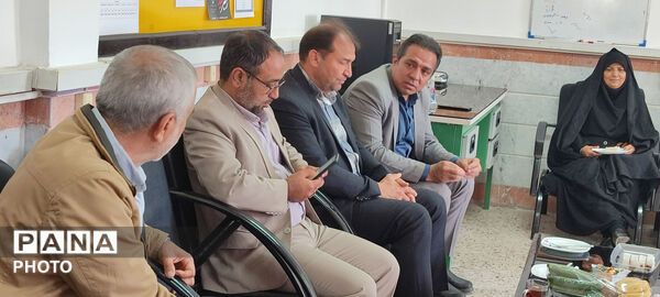 خاطره‌سازان در بهار آزادی؛ گردهمایی پیشکسوتان تعلیم و تربیت 