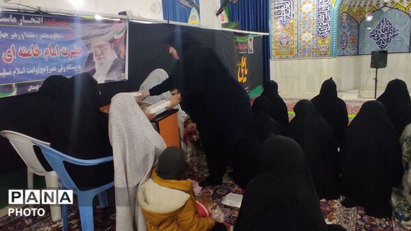 محفل انس با قرآن و افطار مؤمنان در مسجدالنبی (ص) کوهنانی