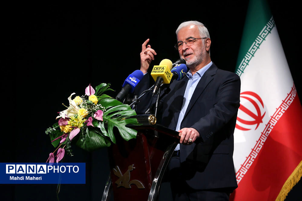  اربعین حرکتی فراملی و جلوه‌ای از همبستگی اسلامی است