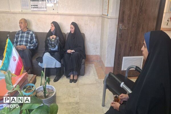 طنین زنگ ورزش و هفته المپیاد ورزشی درون‌مدرسه‌ای در دبستان ایمان ورامین