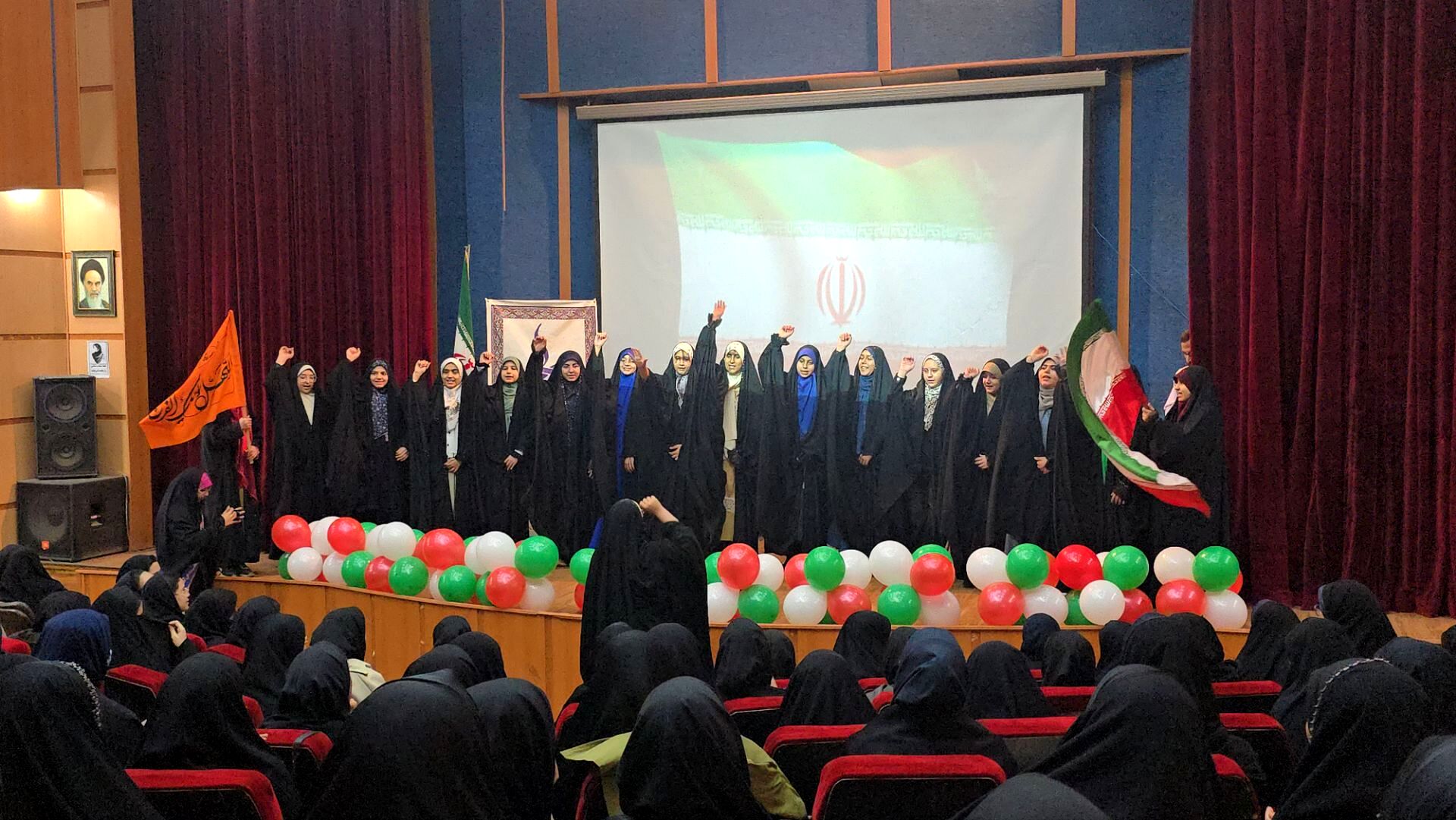 جشن دهه فجر به روایت نوجوان‌ها در نظرآباد