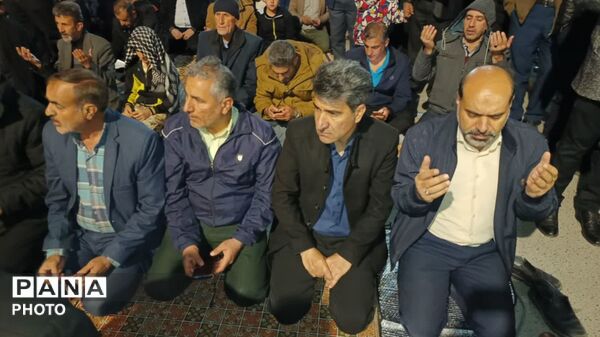  نماز استغاثه و راهپیمایی باشکوه مردم در سوگ رهبر شهید