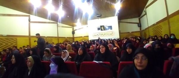 اجلاسیه سراسری نماز دانش‌آموزی شهرستان ملایر
