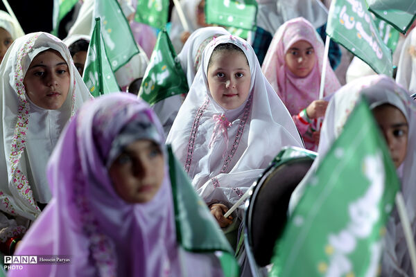 اولین جشن تکلیف کف خیابان