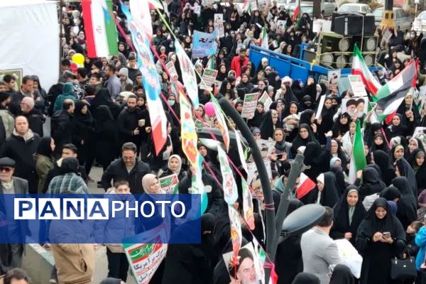 تجلی چهل و هفتمین سالگرد جمهوری اسلامی ایران در رودهن