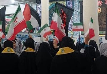 طوفان استکبارستیزی دانش‌آموزان در مسجد امام خمینی(ره) میناب