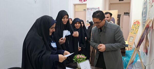 مسابقات قرآن، عترت و نماز دانش آموزی  ناحیه یک مشهد