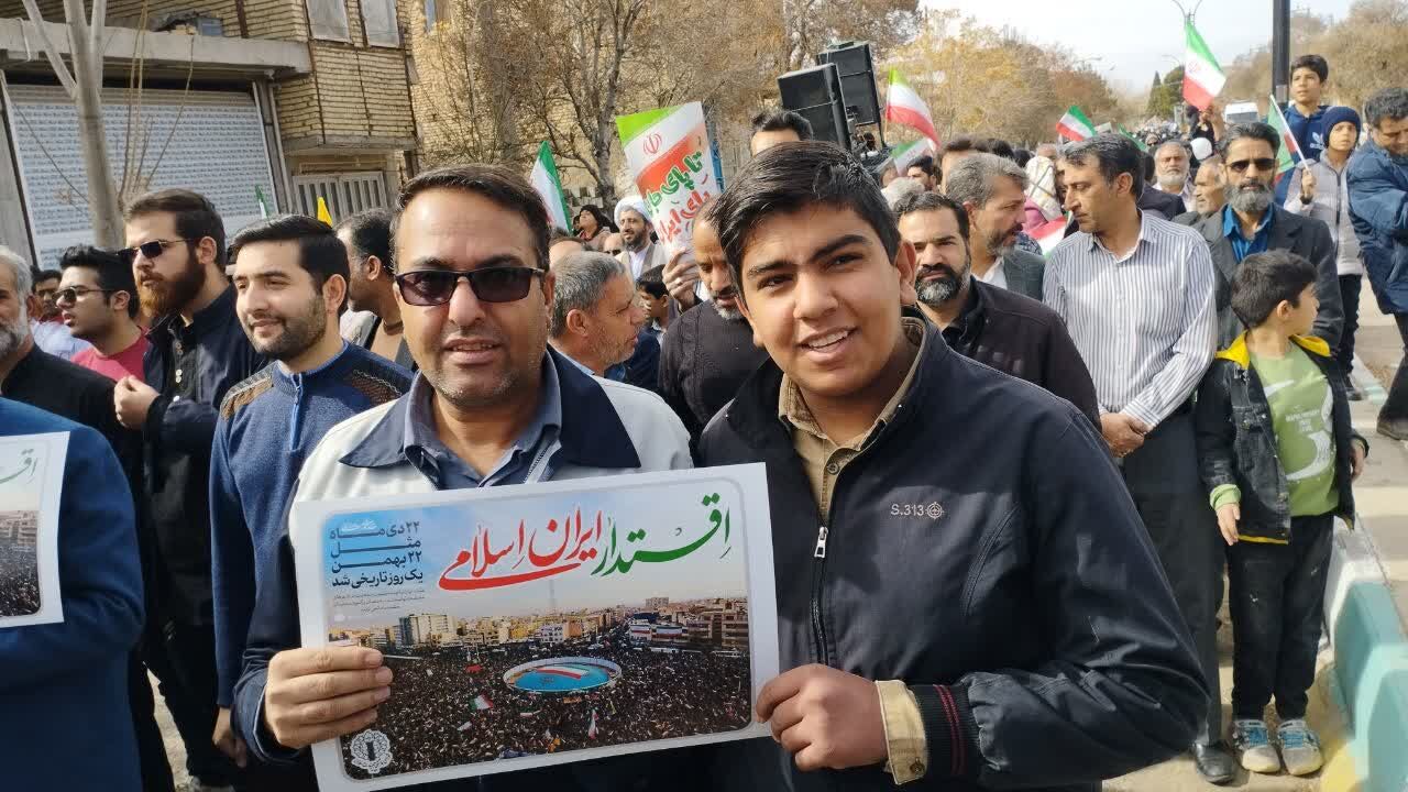 راهپیمایی باشکوه ۲۲ بهمن در کوهبنان