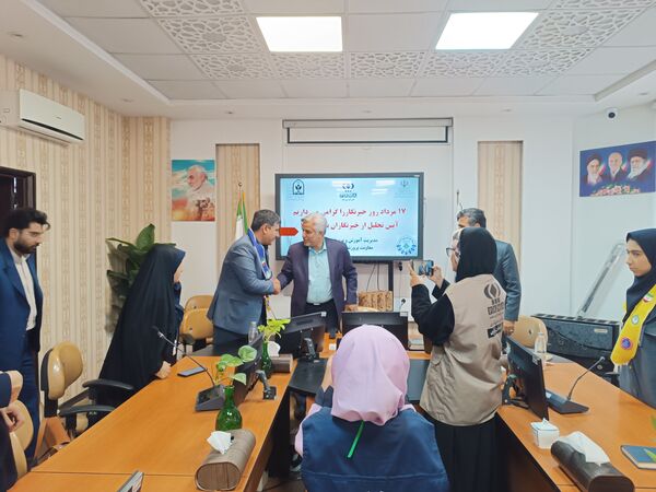 تقدیر از خبرنگاران ممتاز ناحیه ۶ همزمان با روز خبرنگار