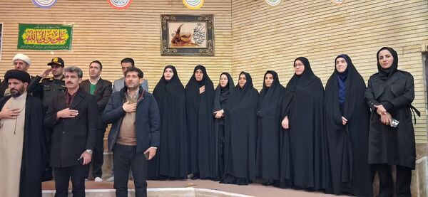 نواختن زنگ زورخانه ای و پهلوانی در شهرستان سلسله 