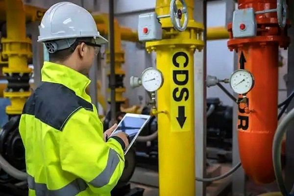 ۱۰۰ هزار خانوار به‌همراه واحدهای تولیدی و صنفی مشمول طرح‌های کاهش مصرف گاز می‌شوند