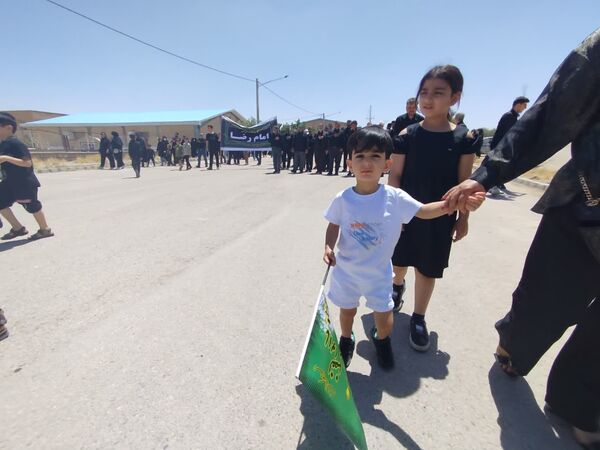 دسته عزاداری ظهر عاشورا در فاروج 
