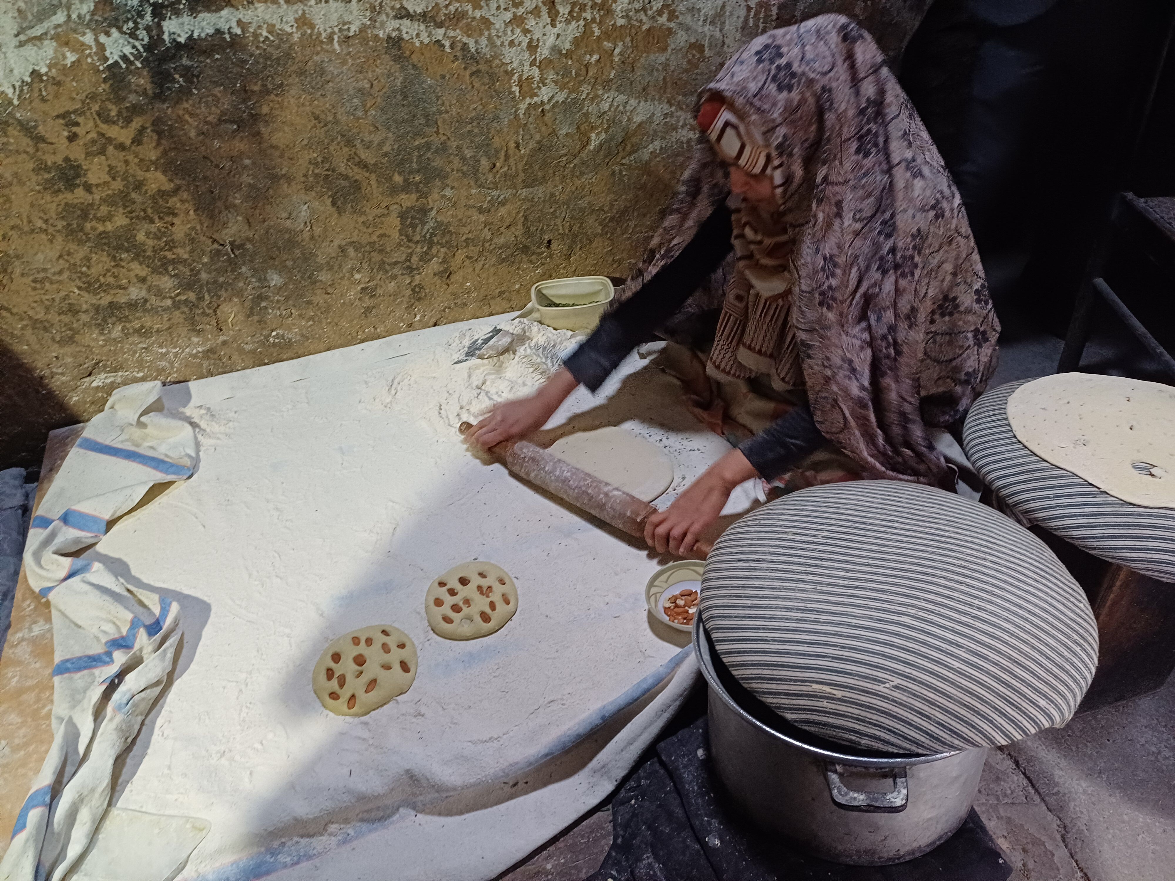 جشنواره و نمایشگاه بومی و محلی بهار در بهار روستای جندابه