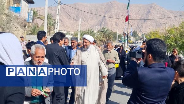 برپایی موکب  توسط هیات دانش‌آموزی و پیشتازان آموزشگاه شهید منصور عامری 