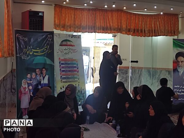 گردهمایی مربیان و معاونان سلامت و تربیت بدنی ناحیه 3 مشهد