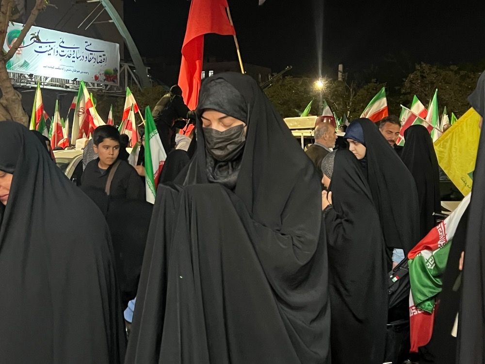 اقامه نماز استغاثه به درگاه الهی در کرج