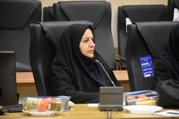 بررسی مسائل روز کشور با حضور کارشناس سیاسی و اساتید دانشگاه فرهنگیان استان چهارمحال و بختیاری