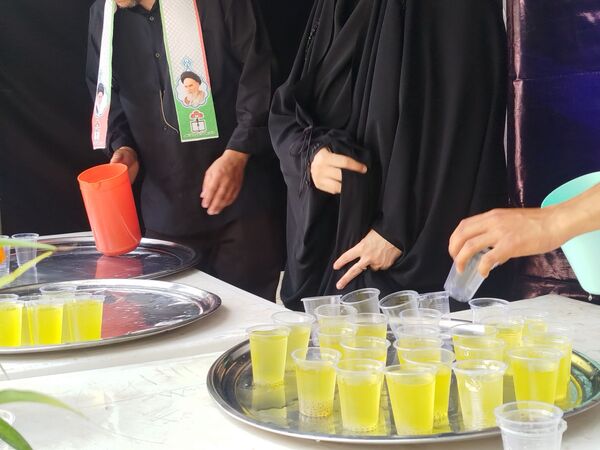 برپایی موکب دانش‌آموزی در روز اربعین حسینی در فاروج